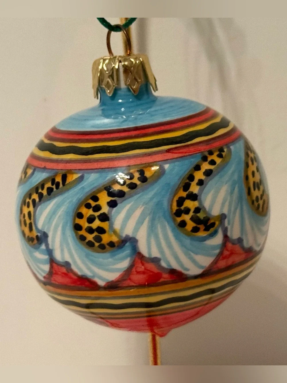 DERUTA ORNAMENT HOLIDAY CHRISTMAS HOME ITALY HANDMADE MULTI COLOR RED BLUE